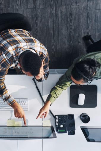 tips-for-improving-your-business-telecoms-this-new-year