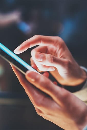 should-you-buy-business-mobile-phones-for-your-team